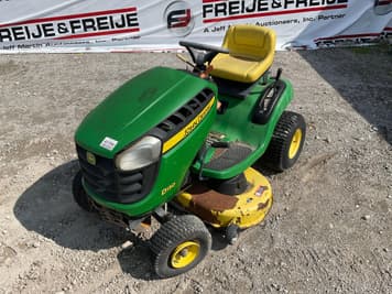 Main image John Deere D130